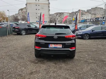 Hyundai Tucson 1.7 CRDI 4WD 141 CP 4×2 Aut. 143.700 km