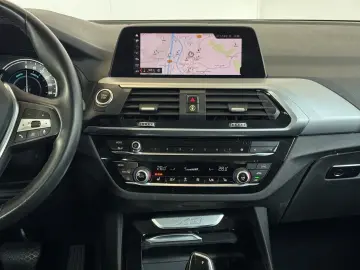 BMW X3 xDrive30e iPerformance Advantage Navi.LED.AHK