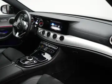 MERCEDES-BENZ E 300 e