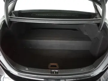 MERCEDES-BENZ E 300 e