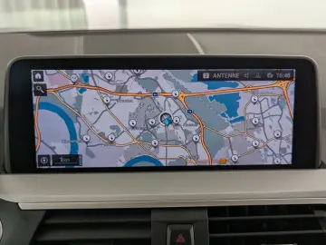 BMW X3 xDrive30e Advantage LED NAVI PANO SHZ PDC BC
