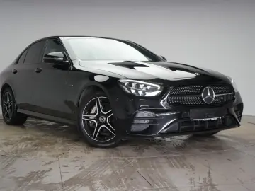 MERCEDES-BENZ E 300 de 9G-Tronic AMG