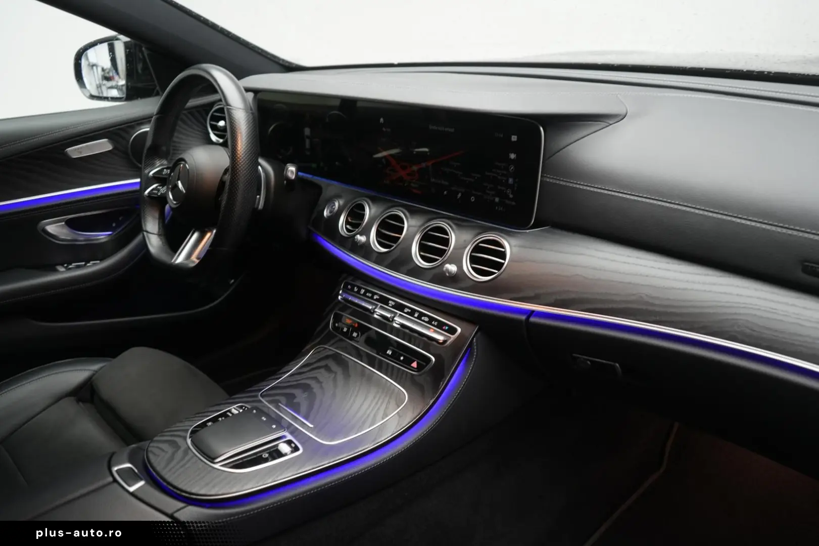 MERCEDES-BENZ E 300 de 9G-Tronic AMG