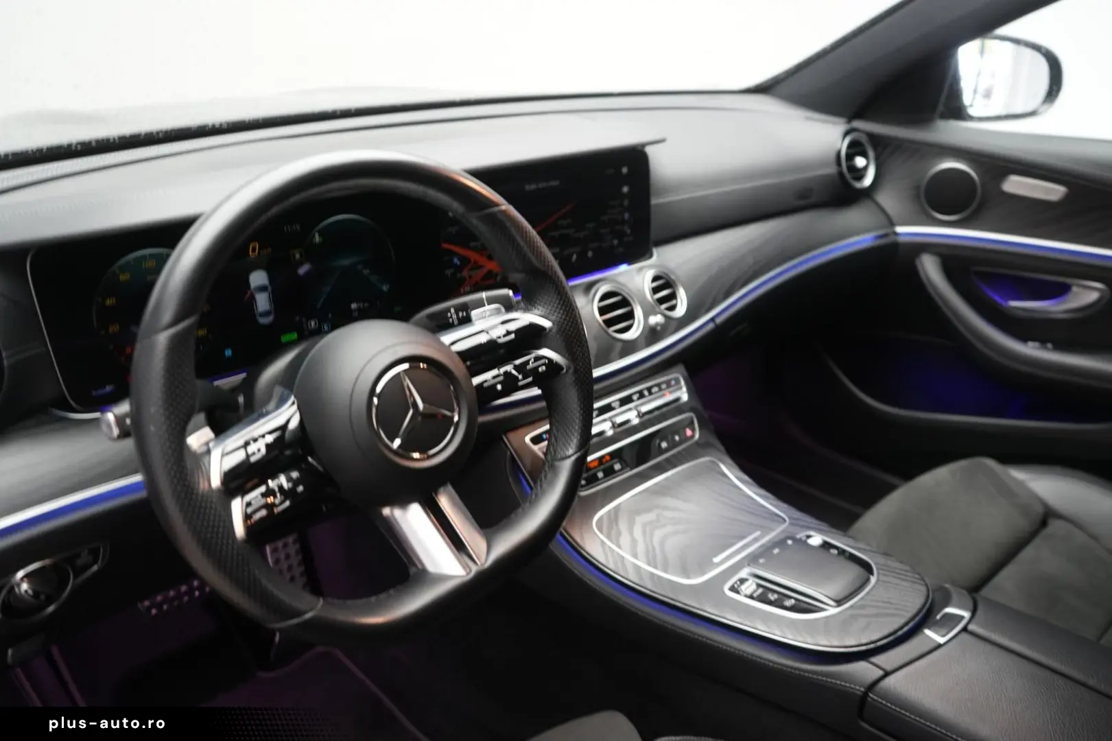 MERCEDES-BENZ E 300 de 9G-Tronic AMG
