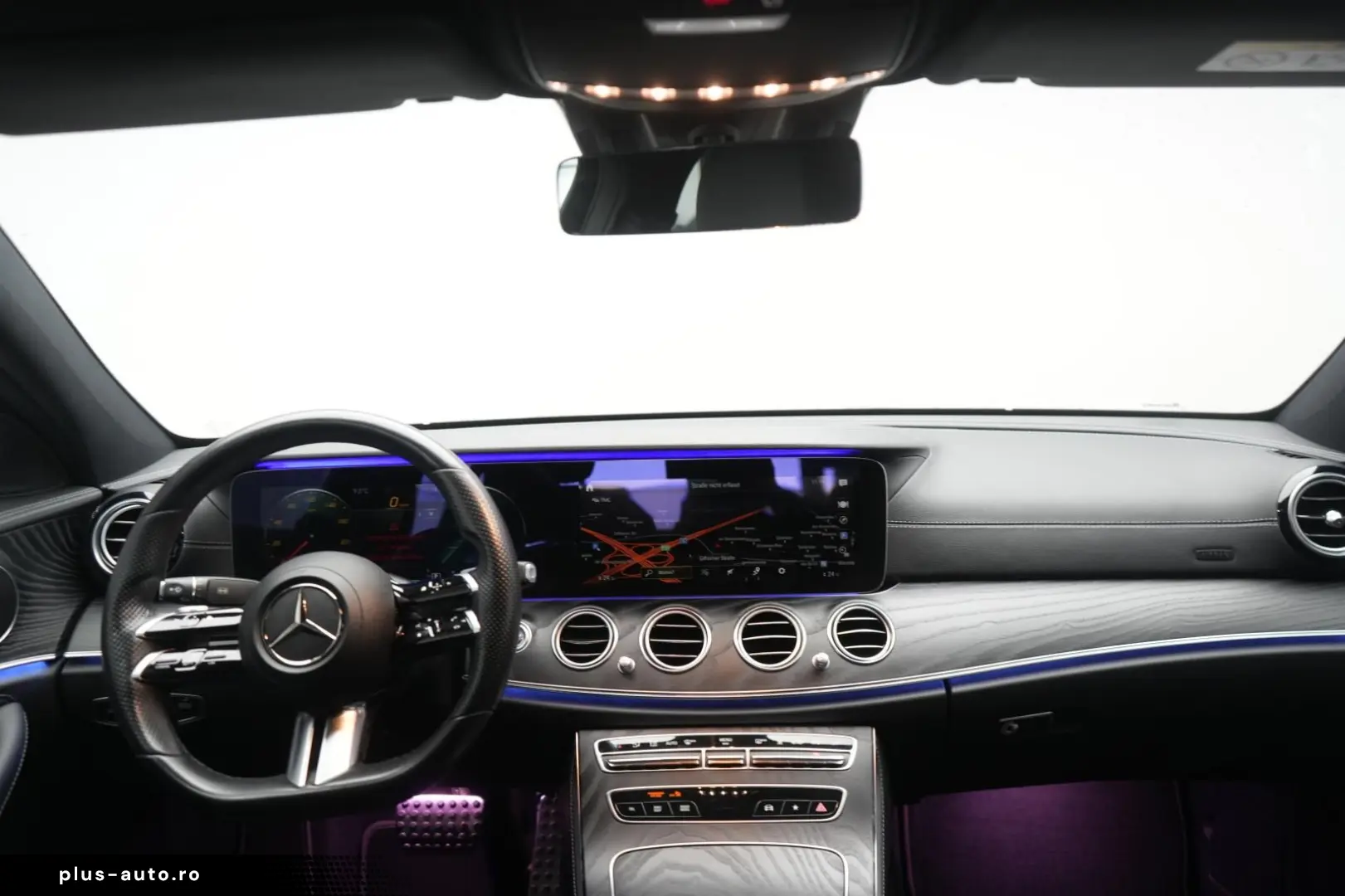 MERCEDES-BENZ E 300 de 9G-Tronic AMG