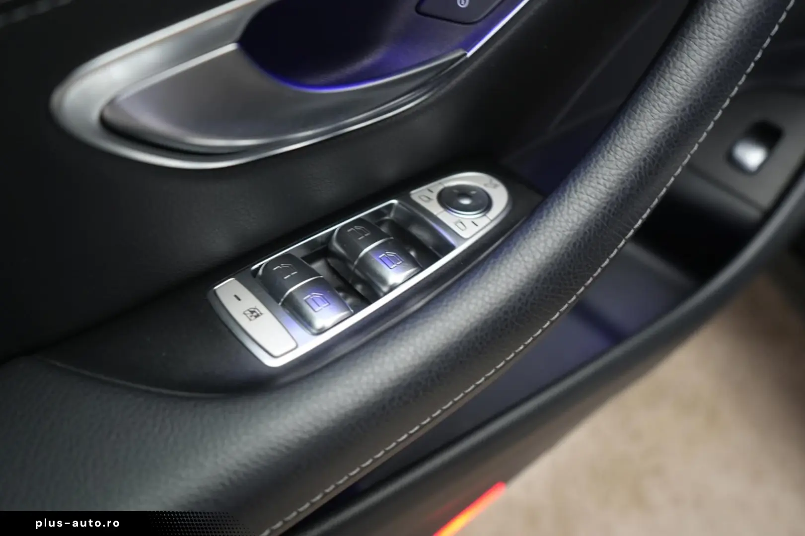 MERCEDES-BENZ E 300 de 9G-Tronic AMG