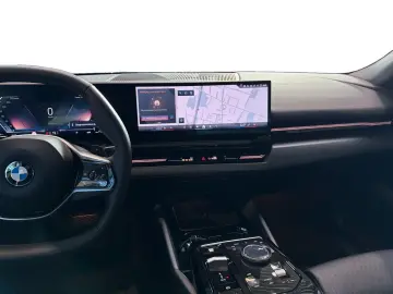 BMW 520i Limousine