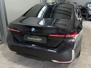 BMW 520i Limousine