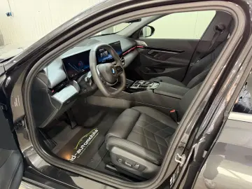 BMW 520i Limousine