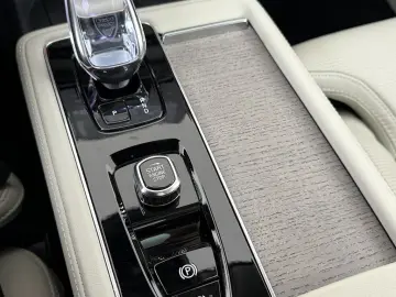 VOLVO XC90 B5 Ultra Bright AWD