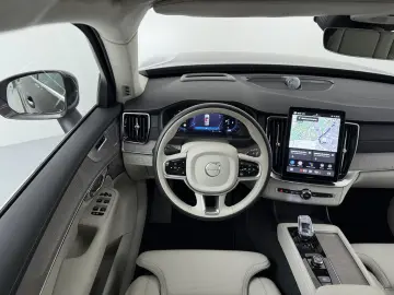 VOLVO XC90 B5 Ultra Bright AWD