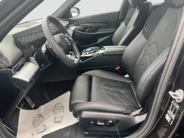 BMW 520d M Sport Pro  ICUNIC 360  H H SETABIL