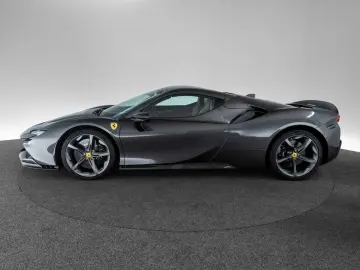 FERRARI SF90 Spider ASSETTO FIORANO