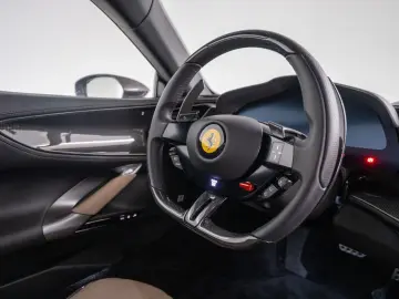 FERRARI SF90 Spider ASSETTO FIORANO