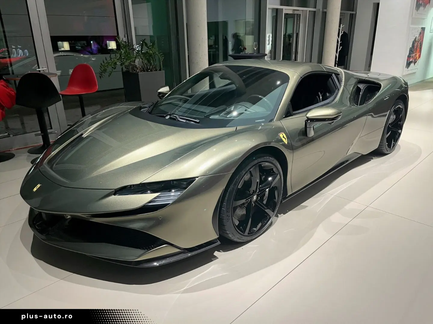 FERRARI Spider in Verde Masoni