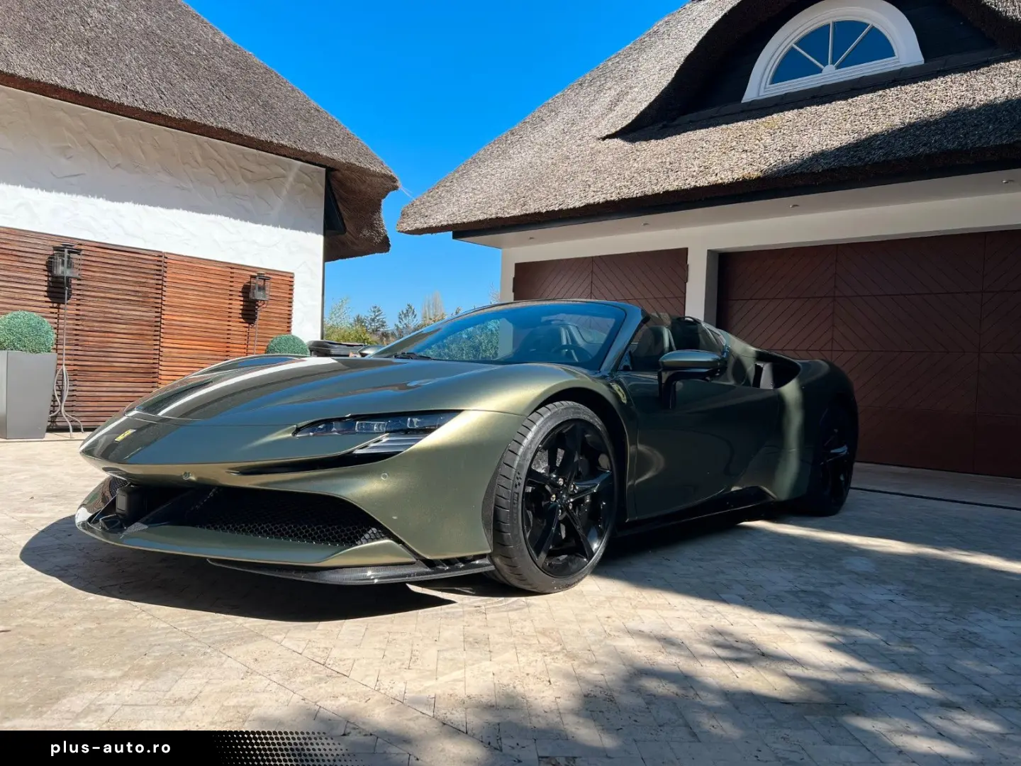 FERRARI Spider in Verde Masoni