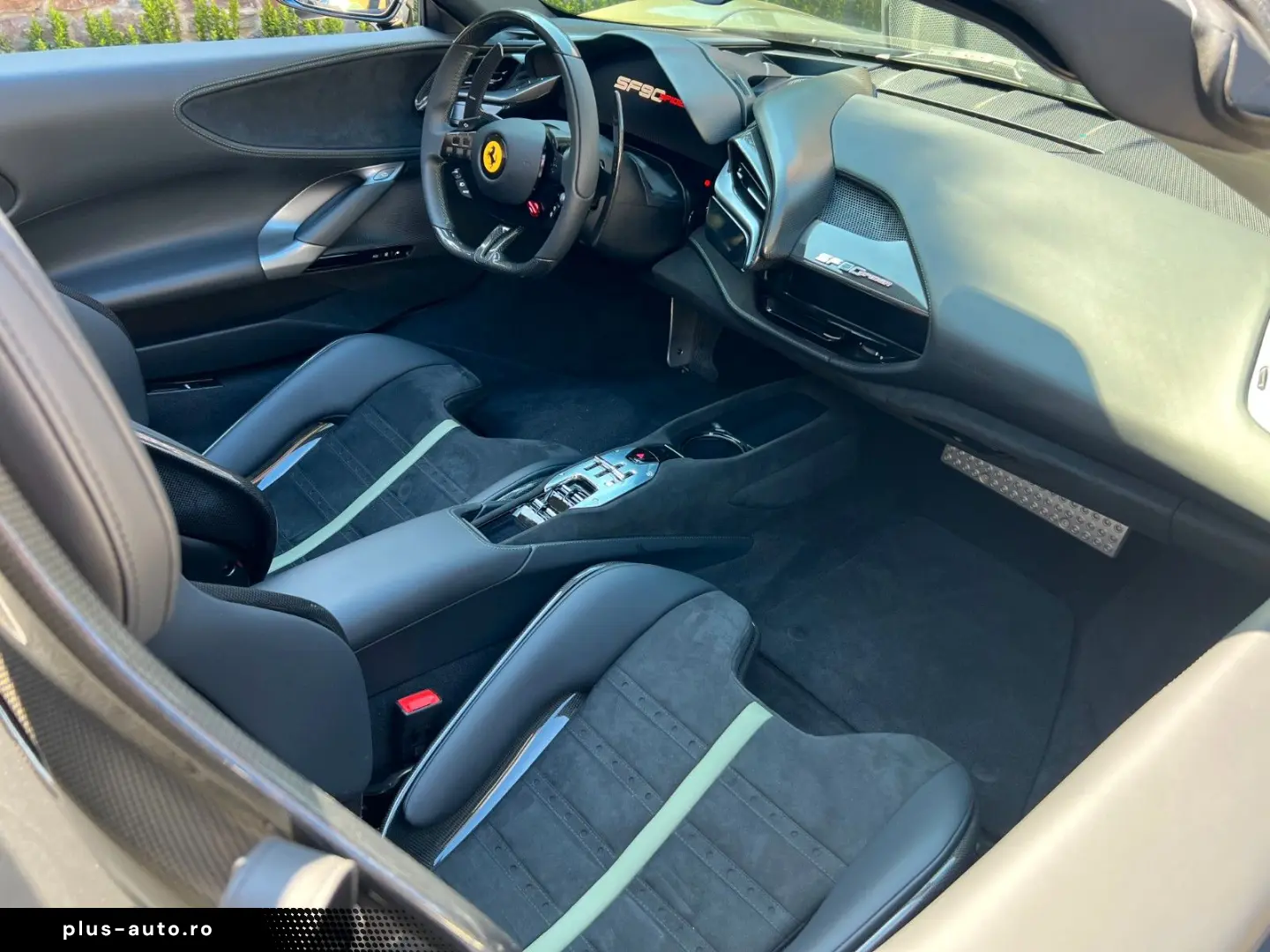 FERRARI Spider in Verde Masoni