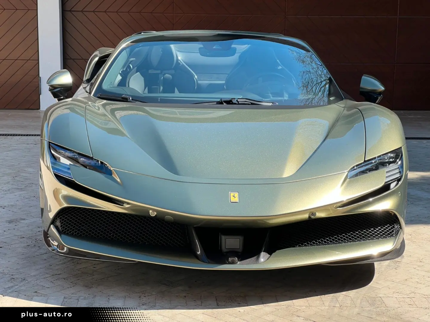 FERRARI Spider in Verde Masoni