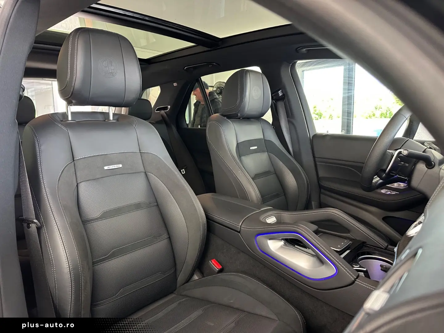 MERCEDES-BENZ GLE 53 AMG 4Matic  Burm Pano 360  Distr