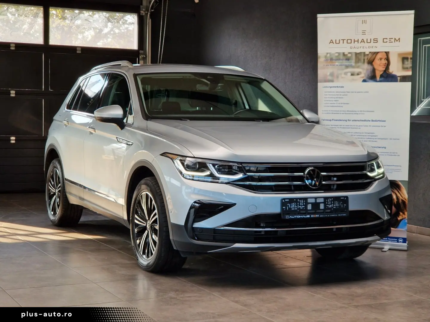 VW Tiguan 2.0TDI Elegance 4Motion LED MATRIX ACC