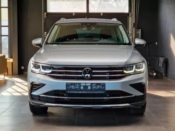 VW Tiguan 2.0TDI Elegance 4Motion LED MATRIX ACC