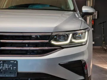 VW Tiguan 2.0TDI Elegance 4Motion LED MATRIX ACC