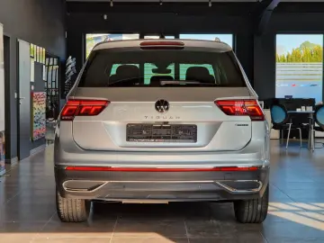 VW Tiguan 2.0TDI Elegance 4Motion LED MATRIX ACC