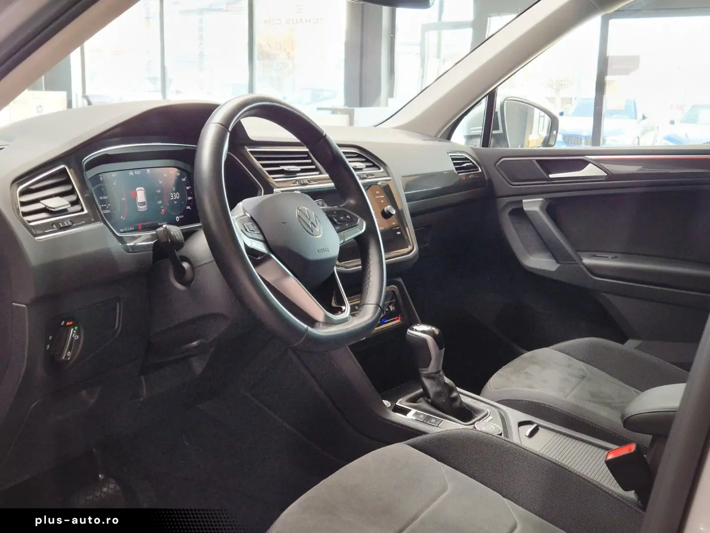 VW Tiguan 2.0TDI Elegance 4Motion LED MATRIX ACC