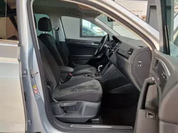 VW Tiguan 2.0TDI Elegance 4Motion LED MATRIX ACC