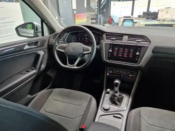 VW Tiguan 2.0TDI Elegance 4Motion LED MATRIX ACC