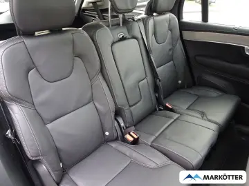 VOLVO XC90 T8 AWD Ultra Bright  Bowers & Wilkins Massa