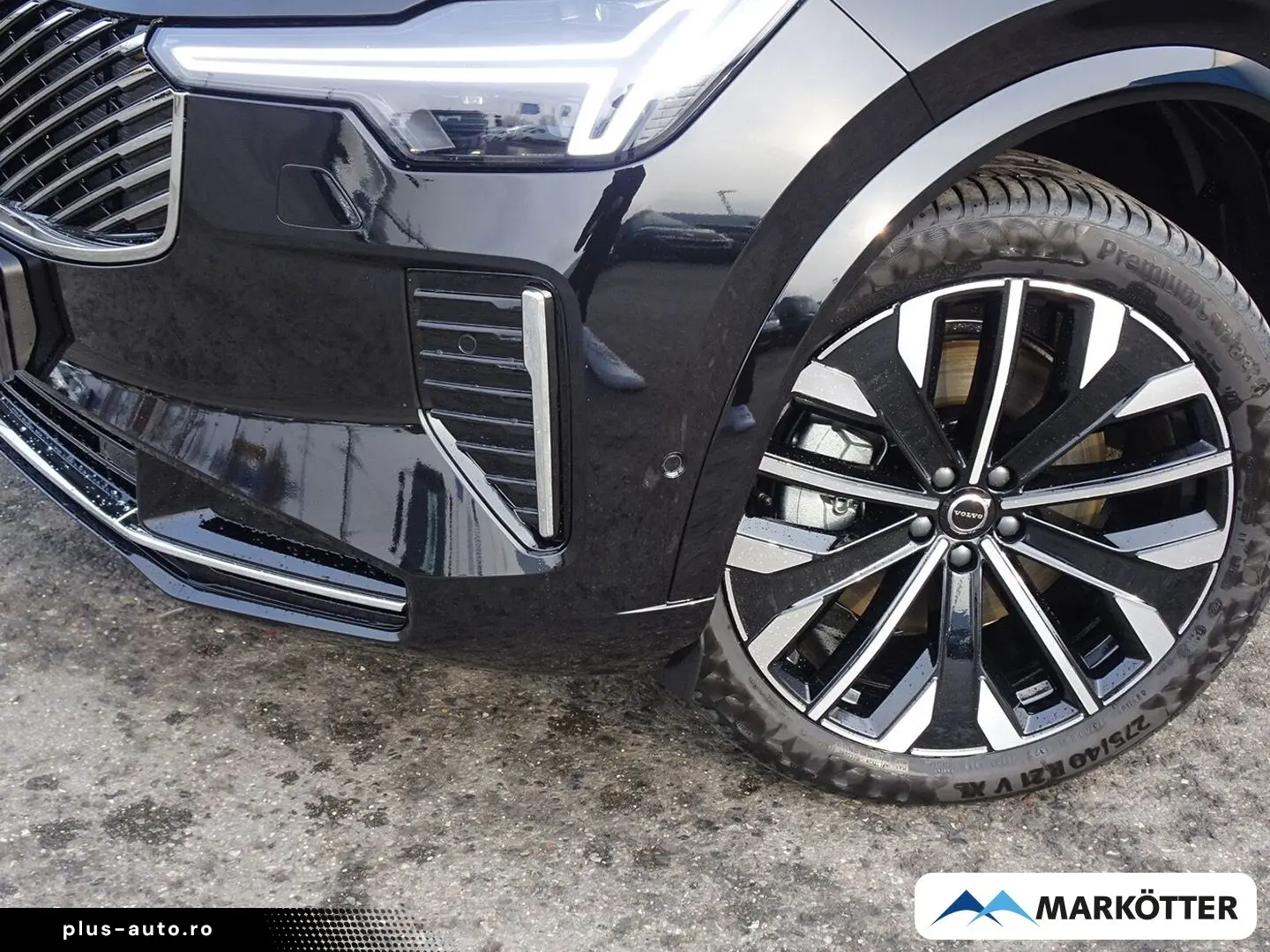 VOLVO XC90 T8 AWD Ultra Bright  Bowers & Wilkins Massa