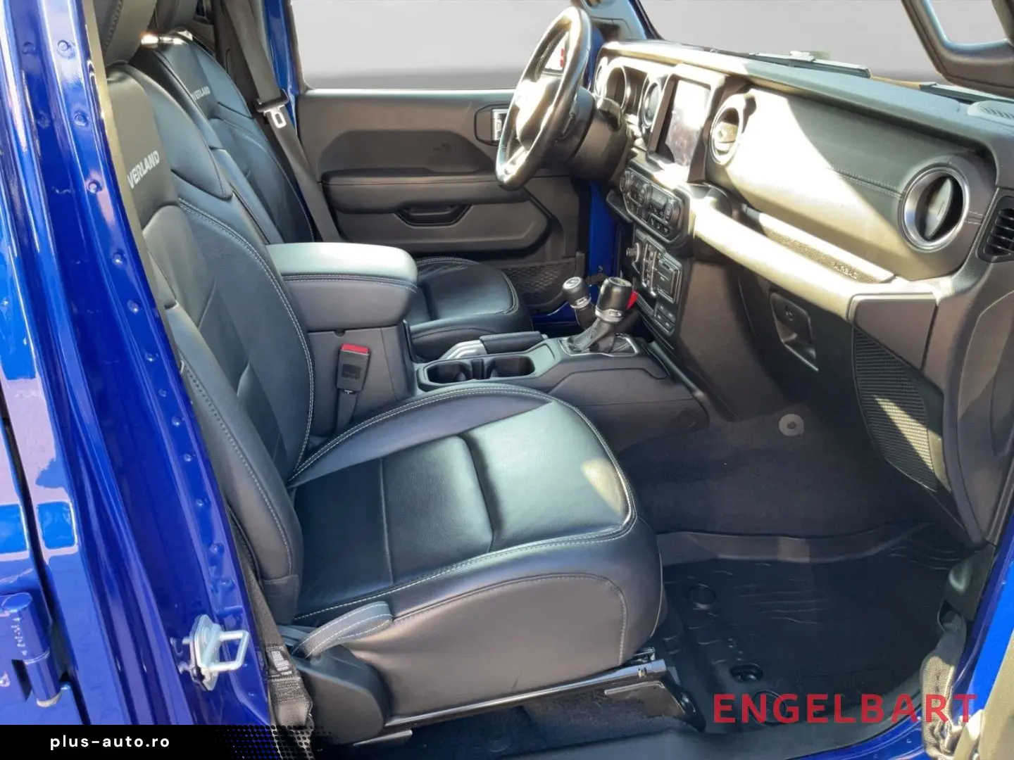 JEEP Wrangler Unlimited Sahara 2.2 CRDi Overland-Pake