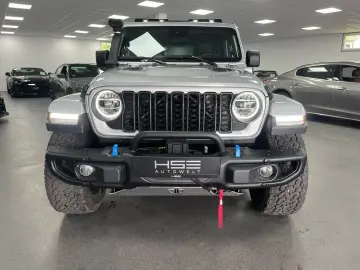 JEEP Wrangler Unlimited  4x4 2 0l 4xe  Offroad-Umbau