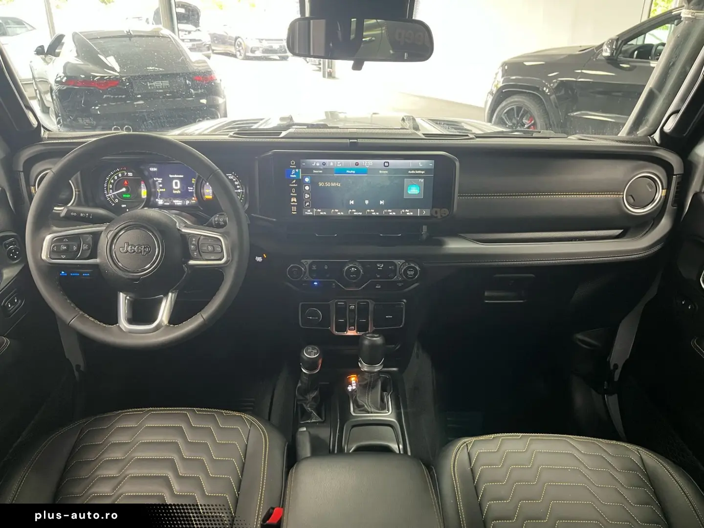 JEEP Wrangler Unlimited  4x4 2 0l 4xe  Offroad-Umbau
