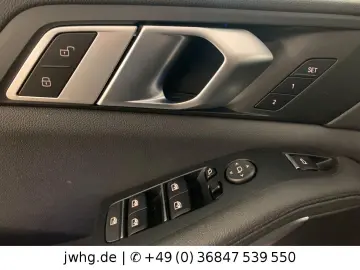 BMW X5 45e xDrive LED Kam Memory Leder Spurhalte