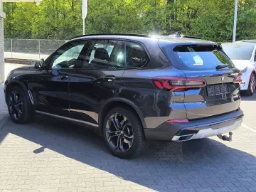 BMW X5 xDri x Line SHADOW PROF LED SHZ KAM ACC AHK M