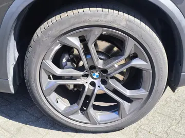 BMW X5 xDri x Line SHADOW PROF LED SHZ KAM ACC AHK M