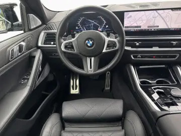 BMW X6 M60i xDrive MPRO B&W  Panoramic