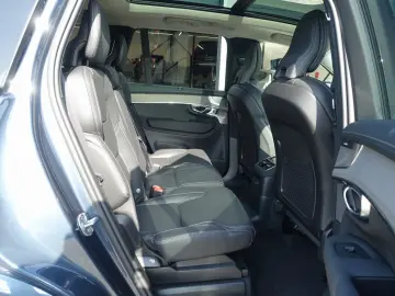 VOLVO XC90 Ultra Dark T8 AWD Plug-in hybrid B&W HUD