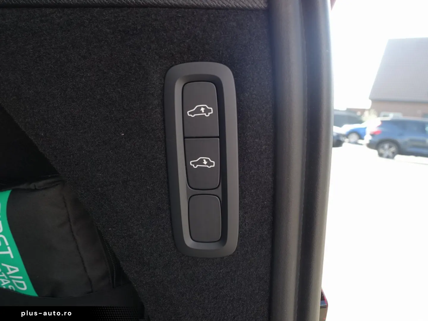 VOLVO XC90 Ultra Dark T8 AWD Plug-in hybrid B&W HUD