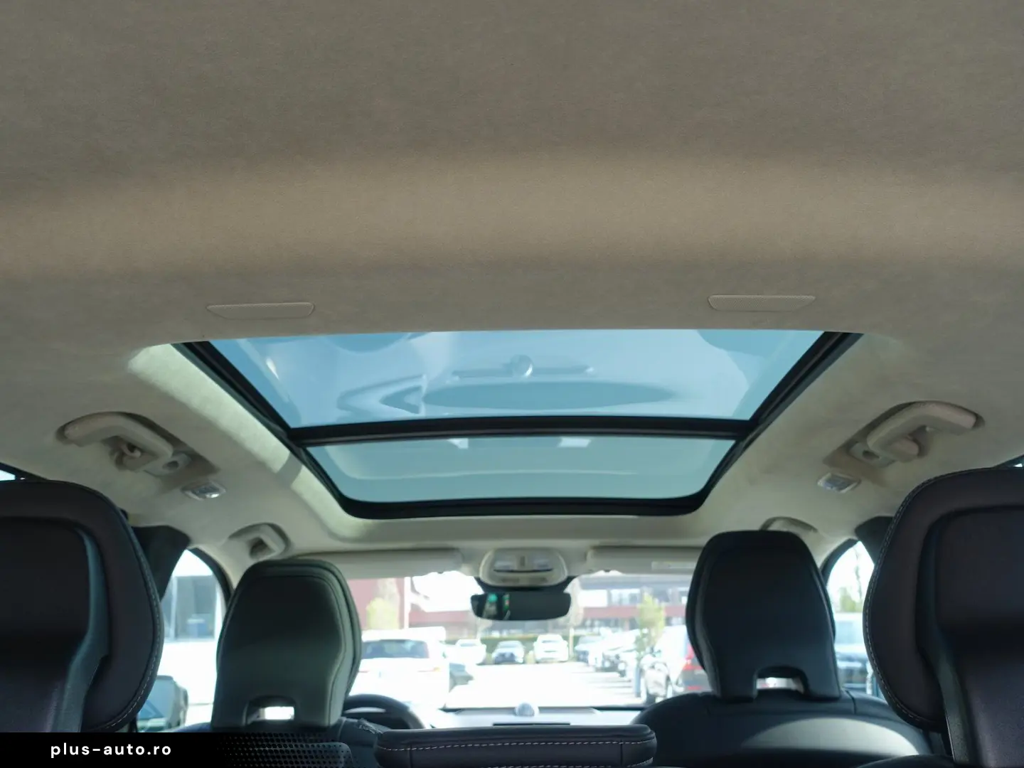 VOLVO XC90 Ultra Dark T8 AWD Plug-in hybrid B&W HUD