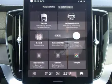 VOLVO XC90 Ultra Dark T8 AWD Plug-in hybrid B&W HUD