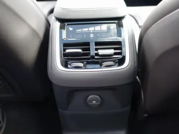 VOLVO XC90 Ultra T8 AWD Plug-in Hybrid 360 Cam Four-C