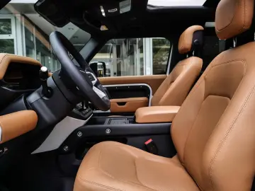 LAND ROVER Defender 90 D250 AWD SE ''Marin&hellip;