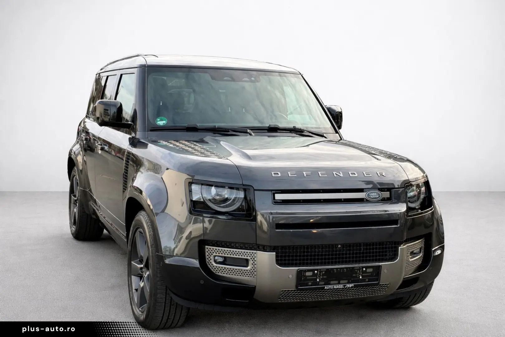 LAND ROVER Defender 110 D250 AWD  X-DYNAMIC  HSE 20 MY25