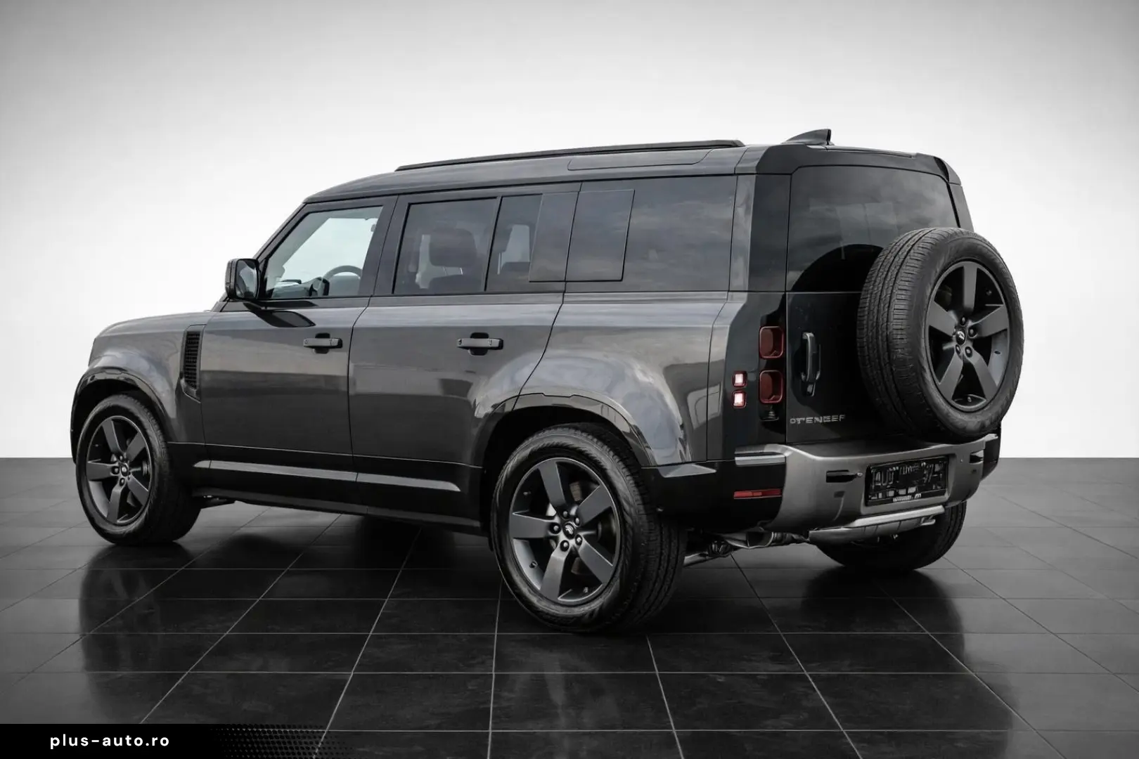 LAND ROVER Defender 110 D250 AWD  X-DYNAMIC  HSE 20 MY25