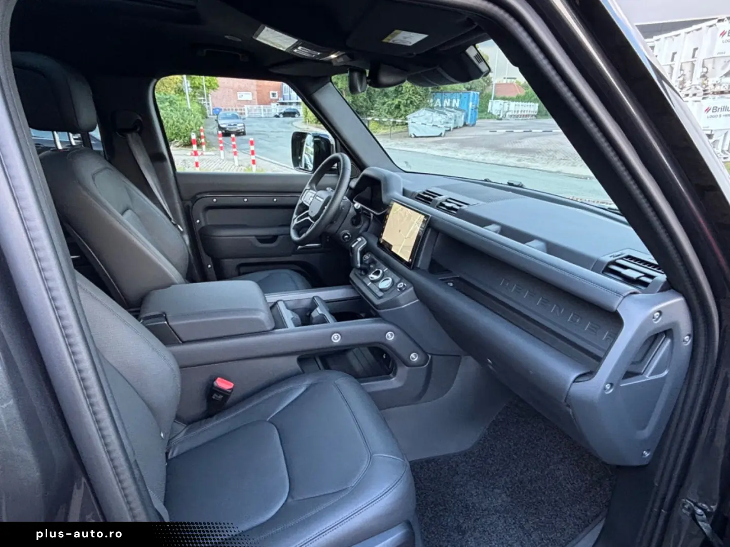 LAND ROVER Defender 110 D250 AWD  X-DYNAMIC  HSE 20 MY25