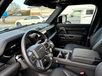 LAND ROVER Defender 110 D250 AWD  X-DYNAMIC  HSE 20 MY25