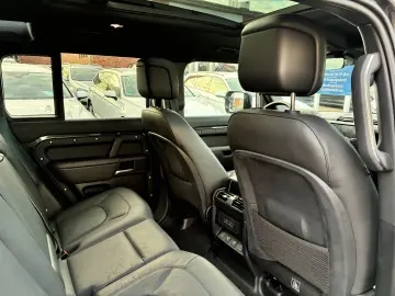 LAND ROVER Defender 110 D250 AWD  X-DYNAMIC  HSE 20 MY25